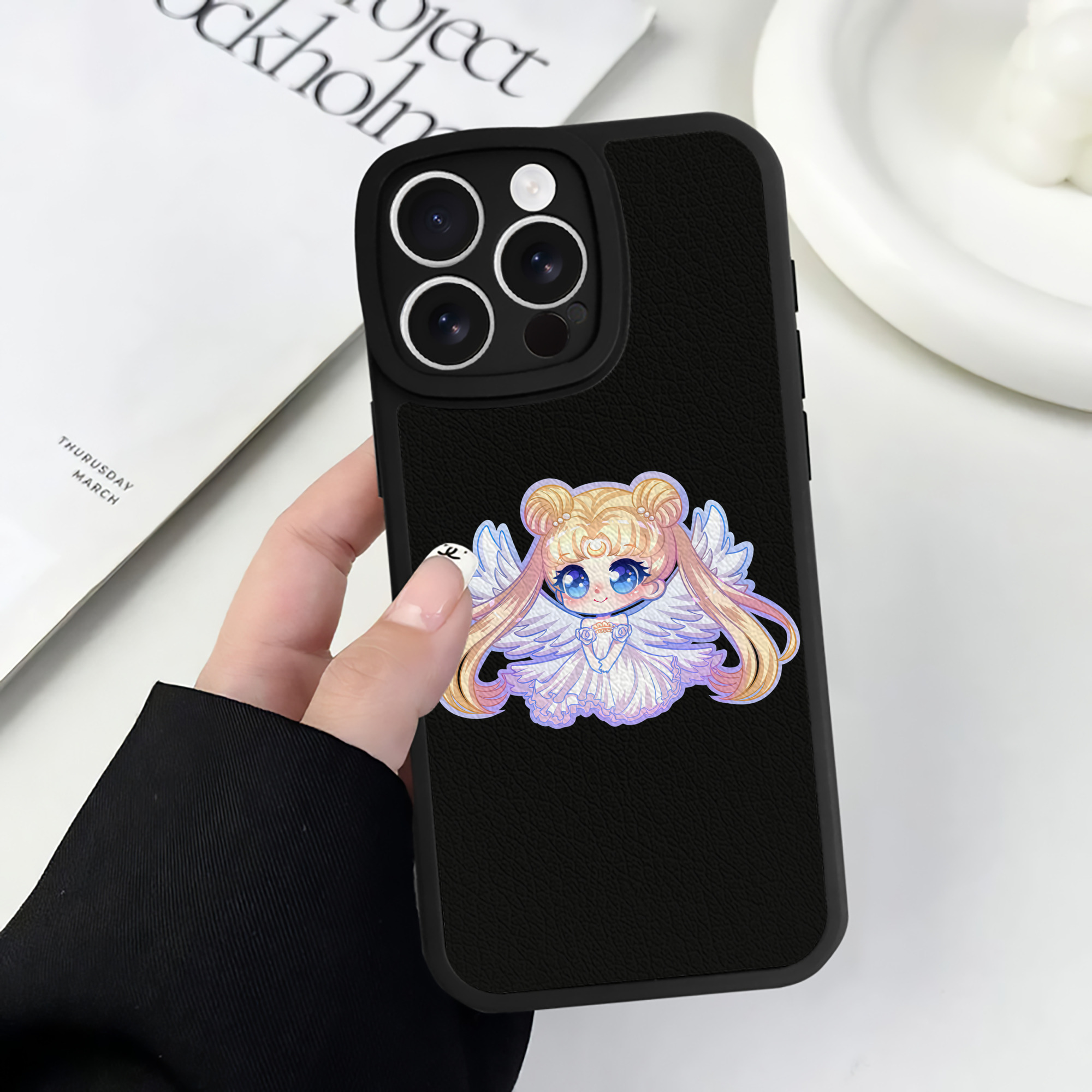 （画像用） 美少女戦士セーラームーン 愛野 美奈子 あいの みなこ Sailor Moon Aino Minako 【iPhone 16シリーズ対応】シリコンスマホケース（レザー調） 材質：シリコン